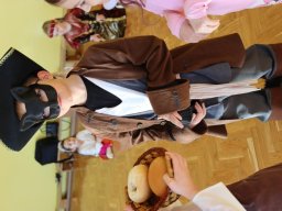 46725856810318838787395602057493845676380457n